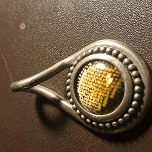 Silver tiger eyed toned necklace pendant